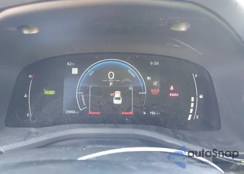 2025 Toyota Camry Le z USA, uszkodzony, nr VIN 4T1DAACK3SU595340